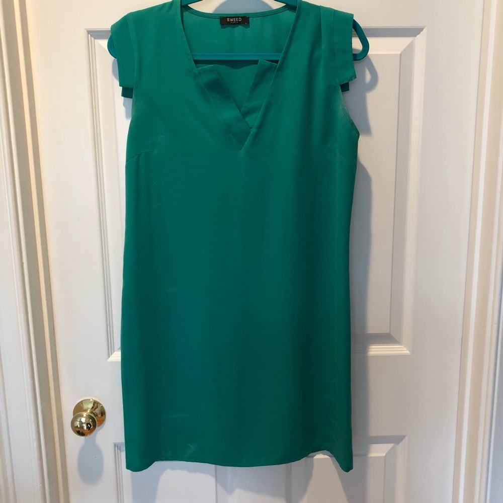 Paris boutique Sweed green silk shift dress